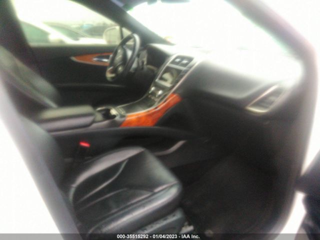 2LMTJ8LP2GBL44570 Lincoln Mkx Reserve