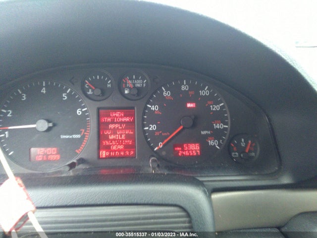 Audi A4 2001 WAUDC68D91A147090 Image 8