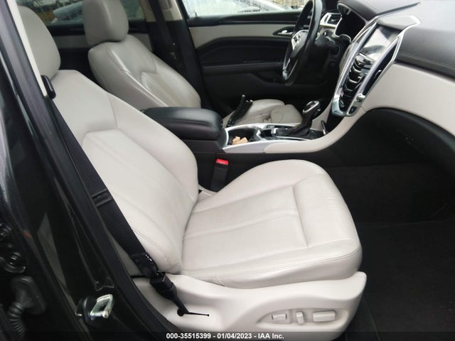2014 Cadillac SRX, VIN: 3GYFNEE32ES587940