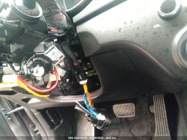 KNDPMCAC6L7734795 KIA Sportage Lx