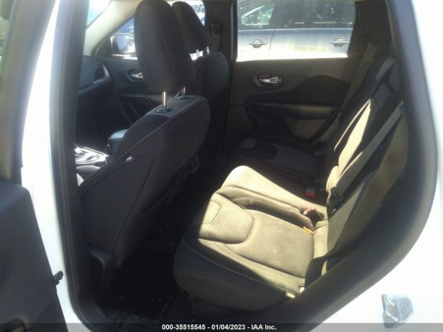 1C4PJLCB6EW225523 Jeep Cherokee Latitude
