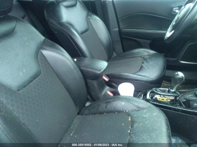 Jeep Compass 2018 3C4NJDBB8JT433546 Image 6