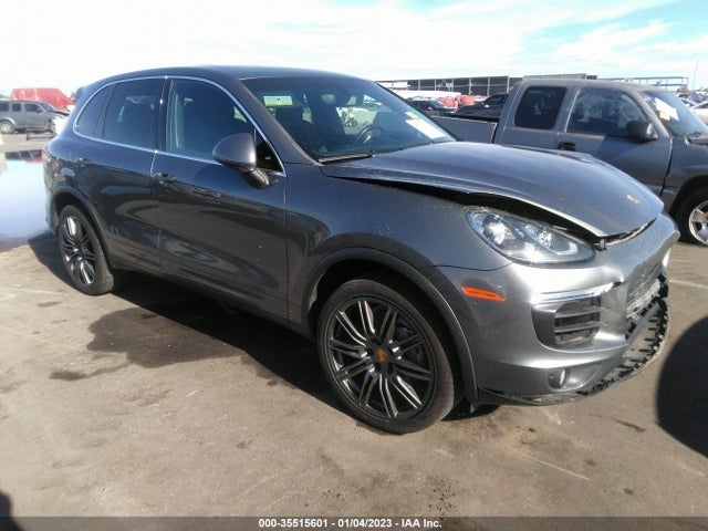 2017 Porsche Cayenne, VIN: WP1AB2A23HLA50135