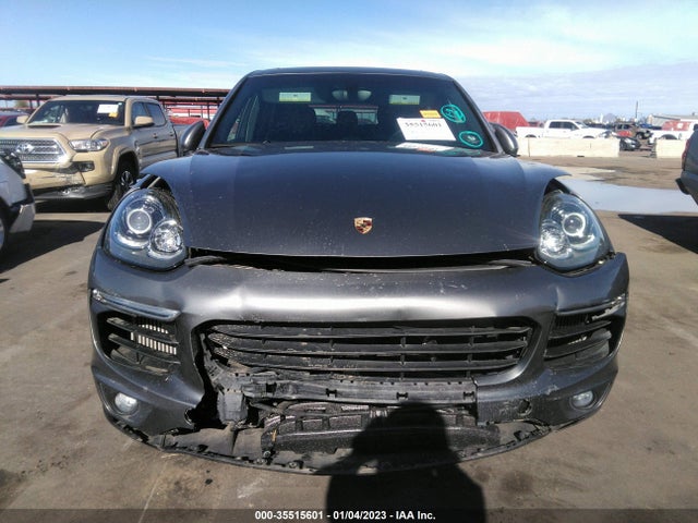 2017 Porsche Cayenne, VIN: WP1AB2A23HLA50135