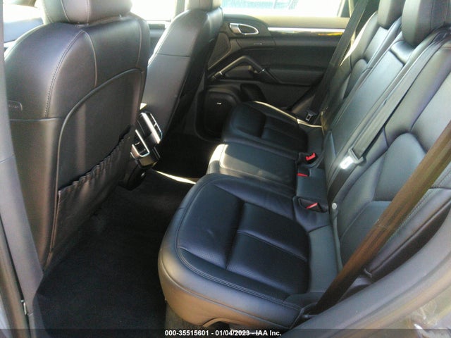 2017 Porsche Cayenne, VIN: WP1AB2A23HLA50135