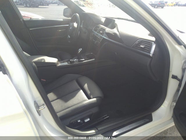 BMW 3 Series 328i 2016 WBA8E9C51GK648829 Image 5