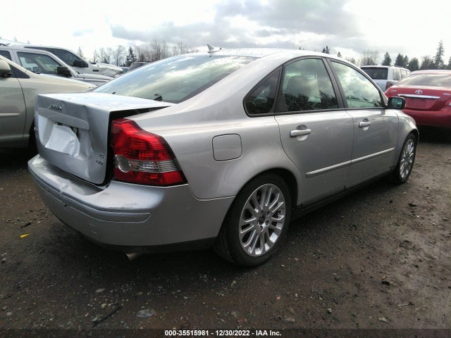 YV1MH682352073324 Volvo S40