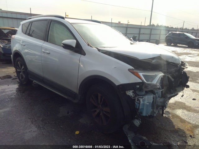 2017 Toyota RAV4, VIN: JTMWFREV4HJ706539