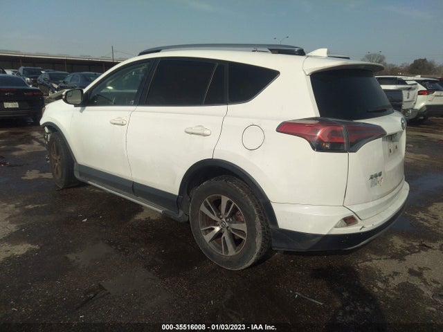 2017 Toyota RAV4, VIN: JTMWFREV4HJ706539