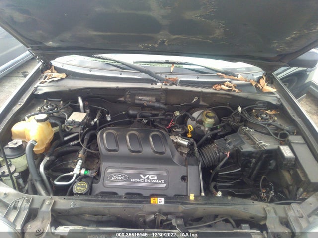 2001 FORD ESCAPE XLT VIN: 1FMYU04101KE58424
