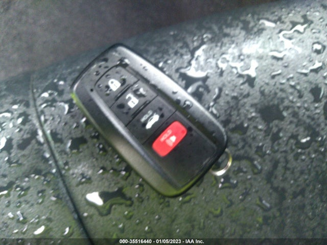 35516440 :رقم المزاد ، 4T1B21HK7KU014404 vin ، 2019 Toyota Camry Hybrid مزاد بيع