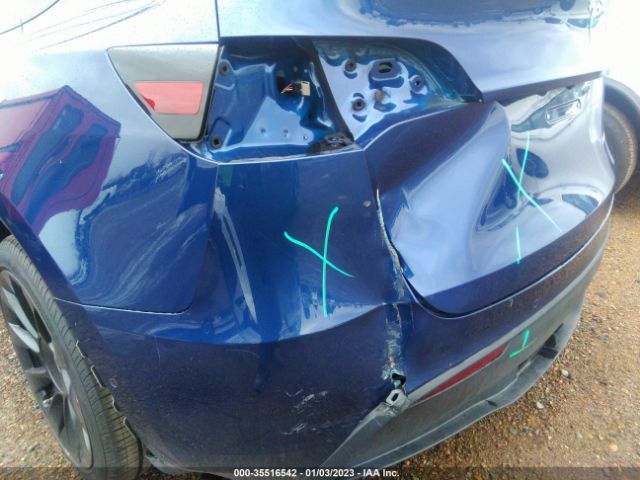 5YJYGDEE8MF277156 Tesla Model Y Long Range