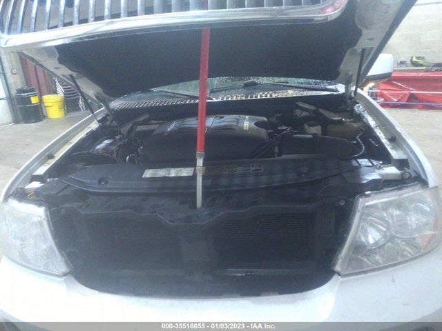 Lincoln Navigator 2004 5LMFU28R74LJ36698 Image 11