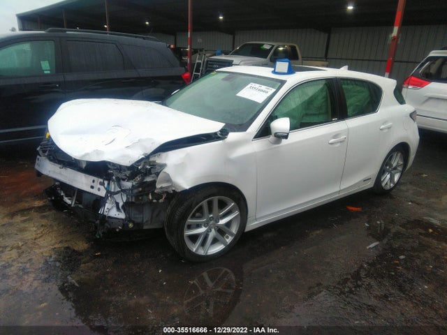Lexus Ct 200h Hybrid 2014 JTHKD5BH3E2196331 Image 2