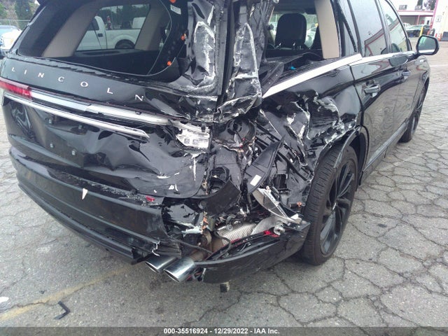 2021 Lincoln Aviator, VIN: 5LM5J7XC0MGL00705
