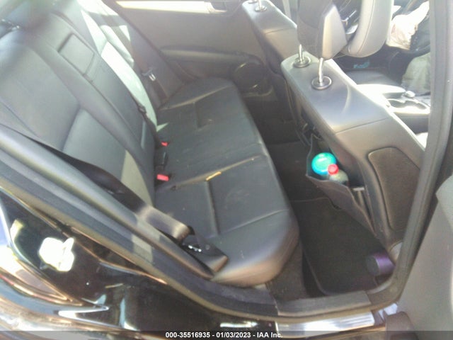 2011 MERCEDES-BENZ C-CLASS C 300 VIN: WDDGF5EB5BR155118