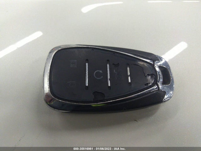 Chevrolet MALIBU LT 2018 1G1ZD5ST9JF173748 Image 3