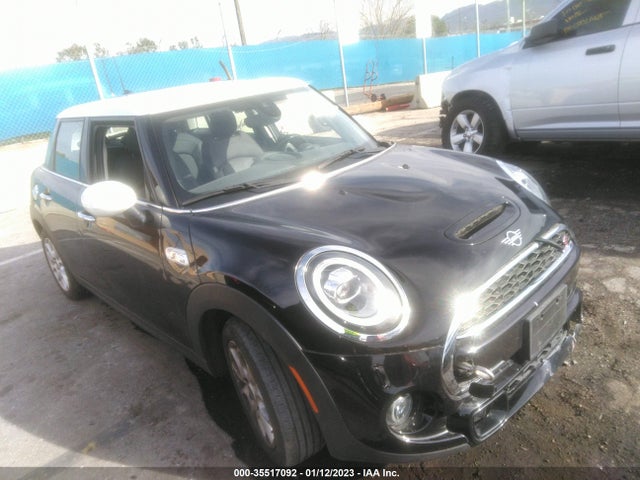 2020 Mini Cooper, VIN: WMWXU9C0XL2L39504