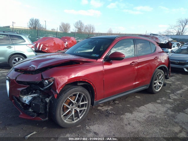ZASFAKNN2J7C02006 Alfa Romeo Stelvio