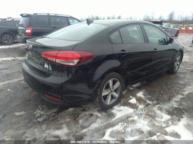 2018 Kia Forte, VIN: 3KPFL4A74JE257367