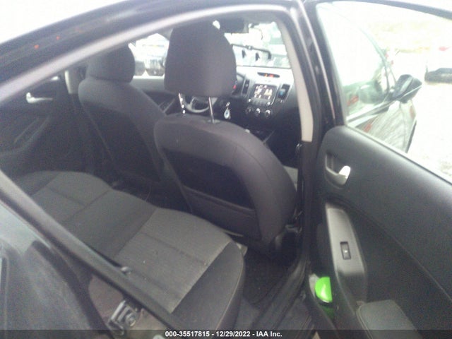 2018 Kia Forte, VIN: 3KPFL4A74JE257367