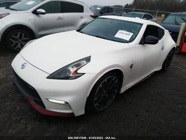Nissan 370Z 2015 JN1AZ4EH4FM441845 Image 2