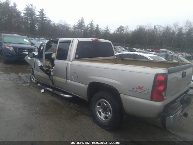 2004 CHEVROLET SILVERADO 1500 LS VIN: 2GCEK19T641155990