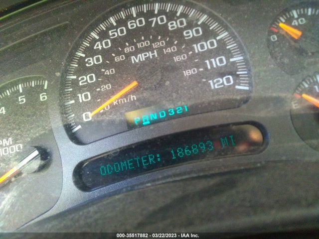 2004 CHEVROLET SILVERADO 1500 LS VIN: 2GCEK19T641155990