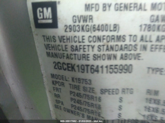 2004 CHEVROLET SILVERADO 1500 LS VIN: 2GCEK19T641155990