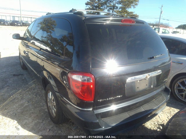 2C8GP64L55R350205 Chrysler Town & Country Limited