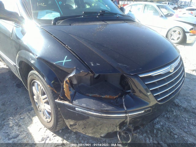2C8GP64L55R350205 Chrysler Town & Country Limited