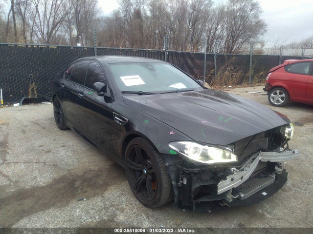 2014 BMW M5, VIN: WBSFV9C55ED593581
