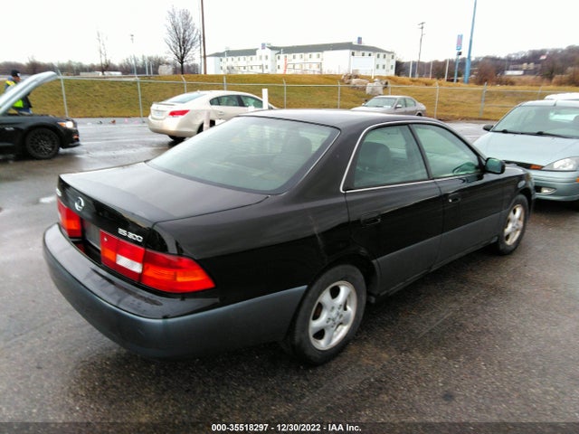 JT8BF22G5V0063288 Lexus ES 300 LUXURY SPORT SDN