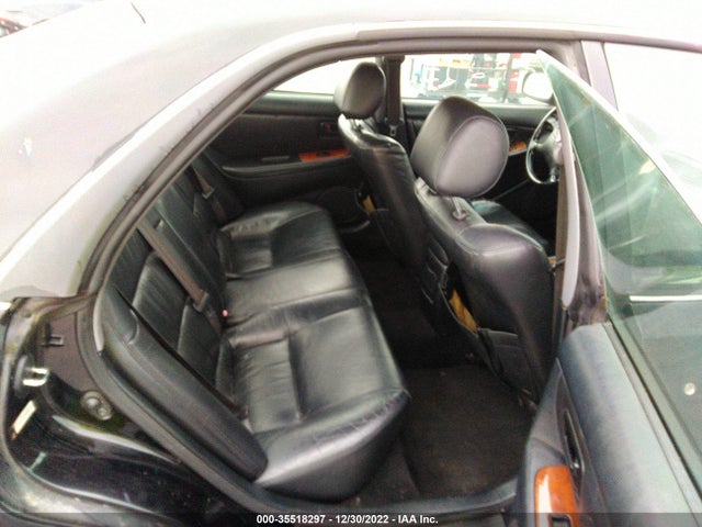 JT8BF22G5V0063288 Lexus ES 300 LUXURY SPORT SDN