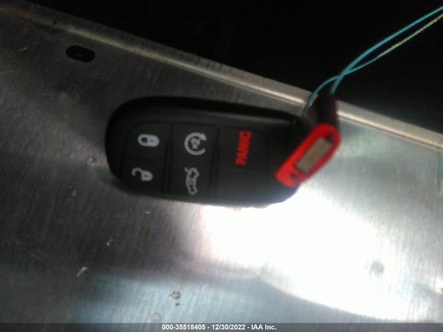 2021 Chrysler 300, VIN: 2C3CCABG9MH585610