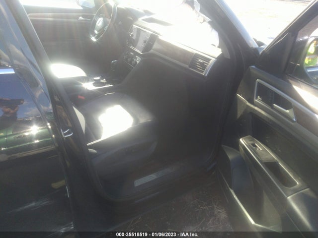1V2NR2CA5KC546062 Volkswagen Atlas 3.6l V6 Sel Premium