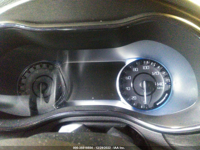 2016 Chrysler 200, VIN: 1C3CCCBG5GN172395