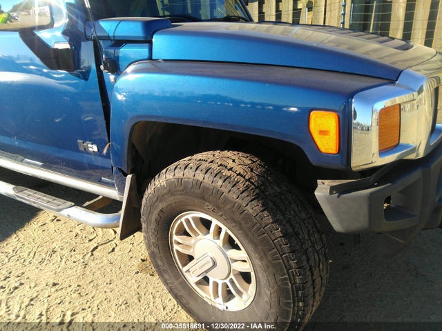 5GTDN136768308648 Hummer H3
