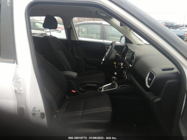 2021 HYUNDAI VENUE SEL VIN: KMHRC8A32MU070888