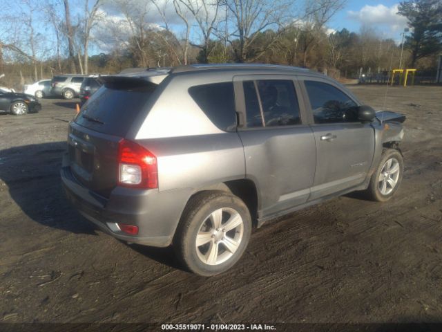 1J4NF1FB5BD244512 Jeep Compass