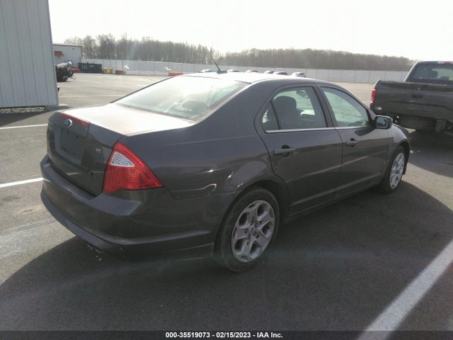 2011 FORD FUSION SE VIN: 3FAHP0HA7BR318072