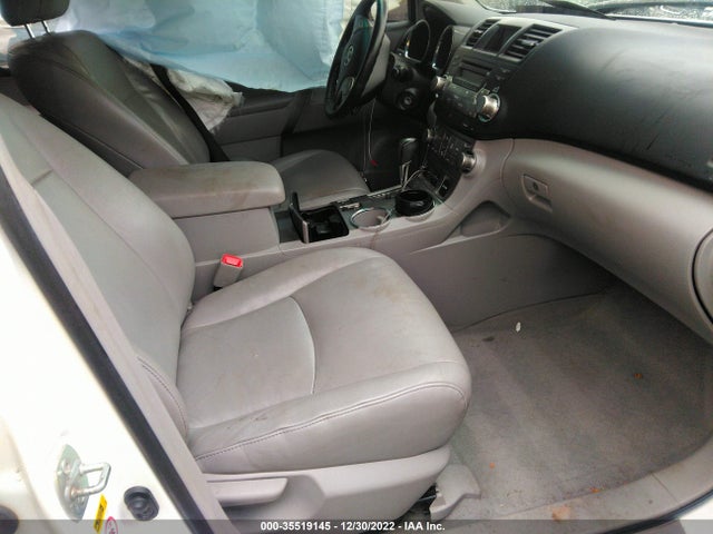 2010 TOYOTA HIGHLANDER SE VIN: 5TDJK3EHXAS026361