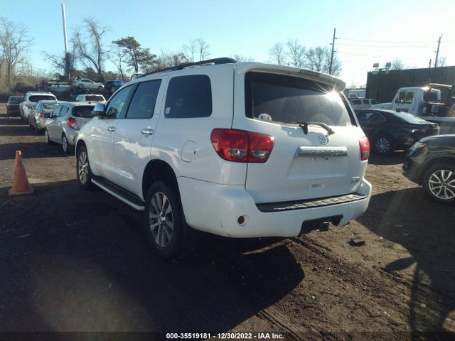 2015 Toyota Sequoia, VIN: 5TDJY5G16FS123493