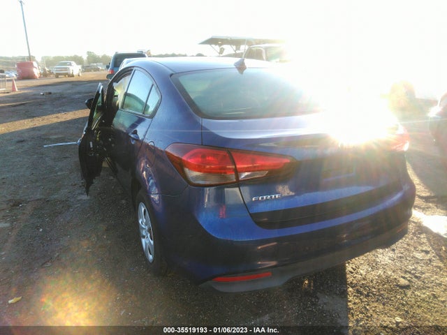 2018 Kia Forte, VIN: 3KPFK4A71JE185191