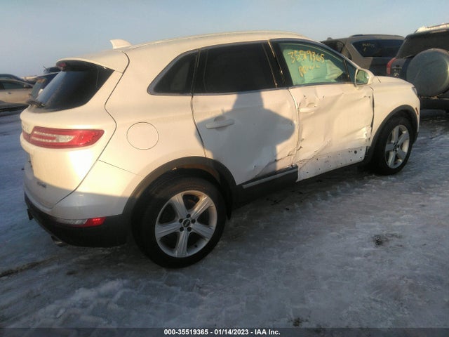 2015 Lincoln MKC, VIN: 5LMCJ2A92FUJ47286