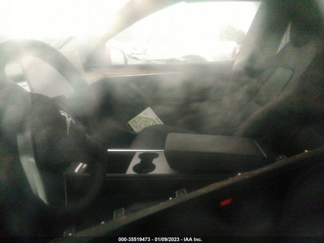 Tesla Model Y Long Range 2022 7SAYGDEE7NF573001 Image 5