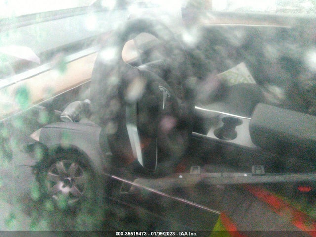 Tesla Model Y Long Range 2022 7SAYGDEE7NF573001 Image 7