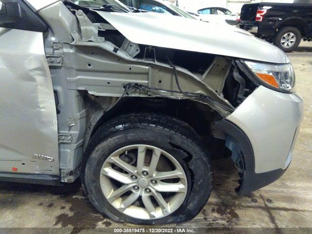 2015 Kia Sorento, VIN: 5XYKTCA67FG638947