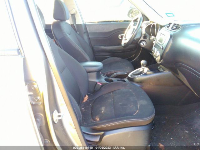 KNDJN2A25H7440297 KIA Soul Base