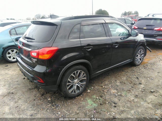 2018 Mitsubishi Outlander, VIN: JA4AP4AWXJU008668